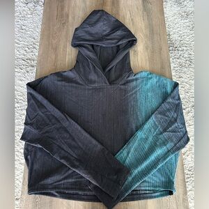 NWOT Lululemon Cropped Hoodie *Lab Edition* Sz 10-12 *ombré black/teal*